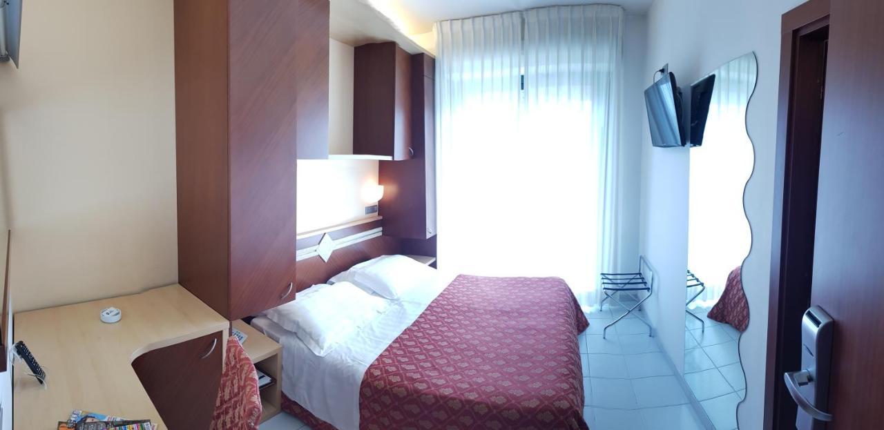 Hotel Europa Beach Village Giulianova Esterno foto