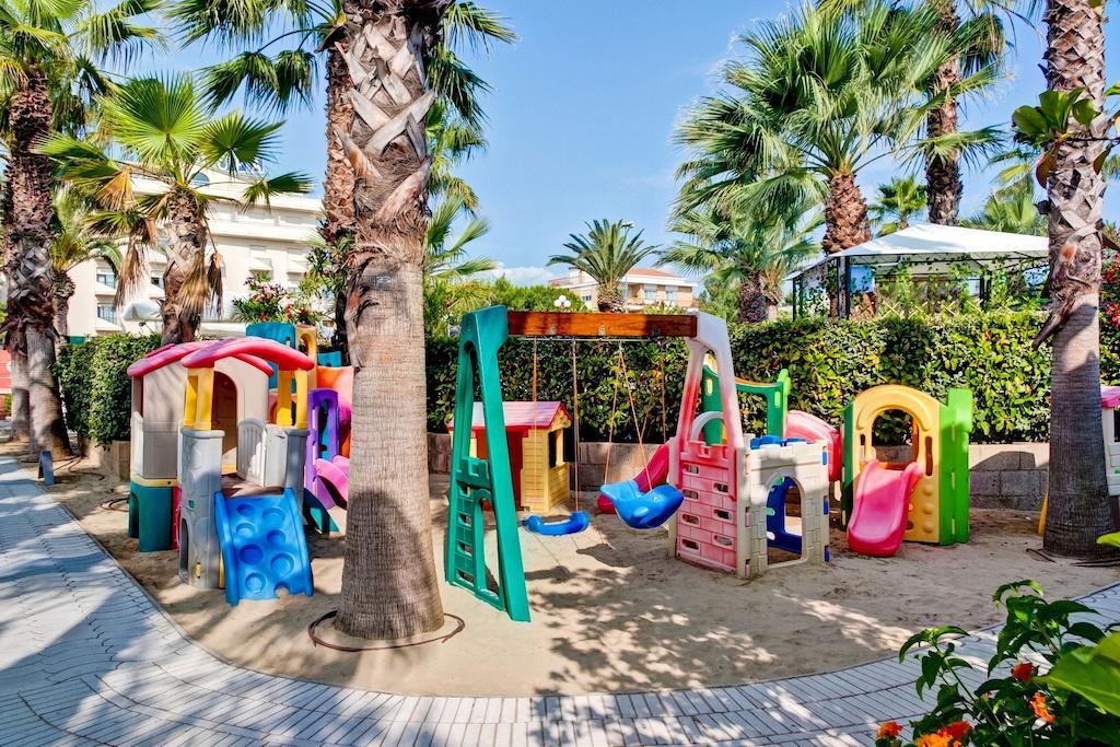 Hotel Europa Beach Village Giulianova Esterno foto
