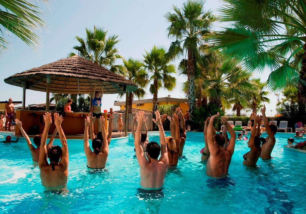 Hotel Europa Beach Village Giulianova Esterno foto