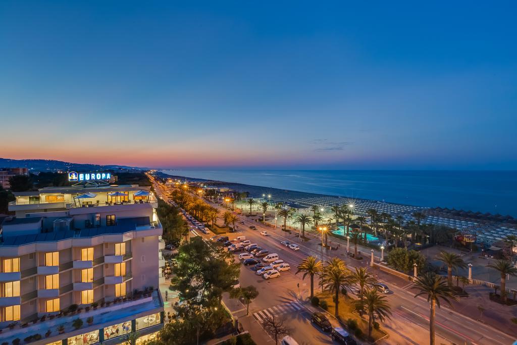 Hotel Europa Beach Village Giulianova Esterno foto